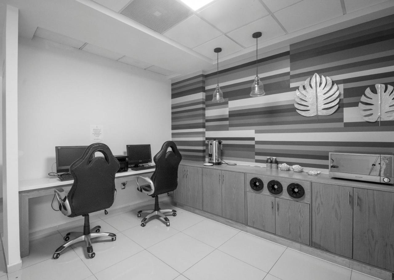 Concept Hotel Zamora de Hidalgo Εξωτερικό φωτογραφία